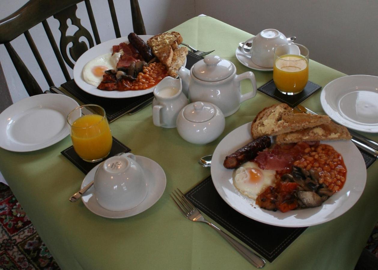 Natal House Bed & Breakfast Polperro Bagian luar foto