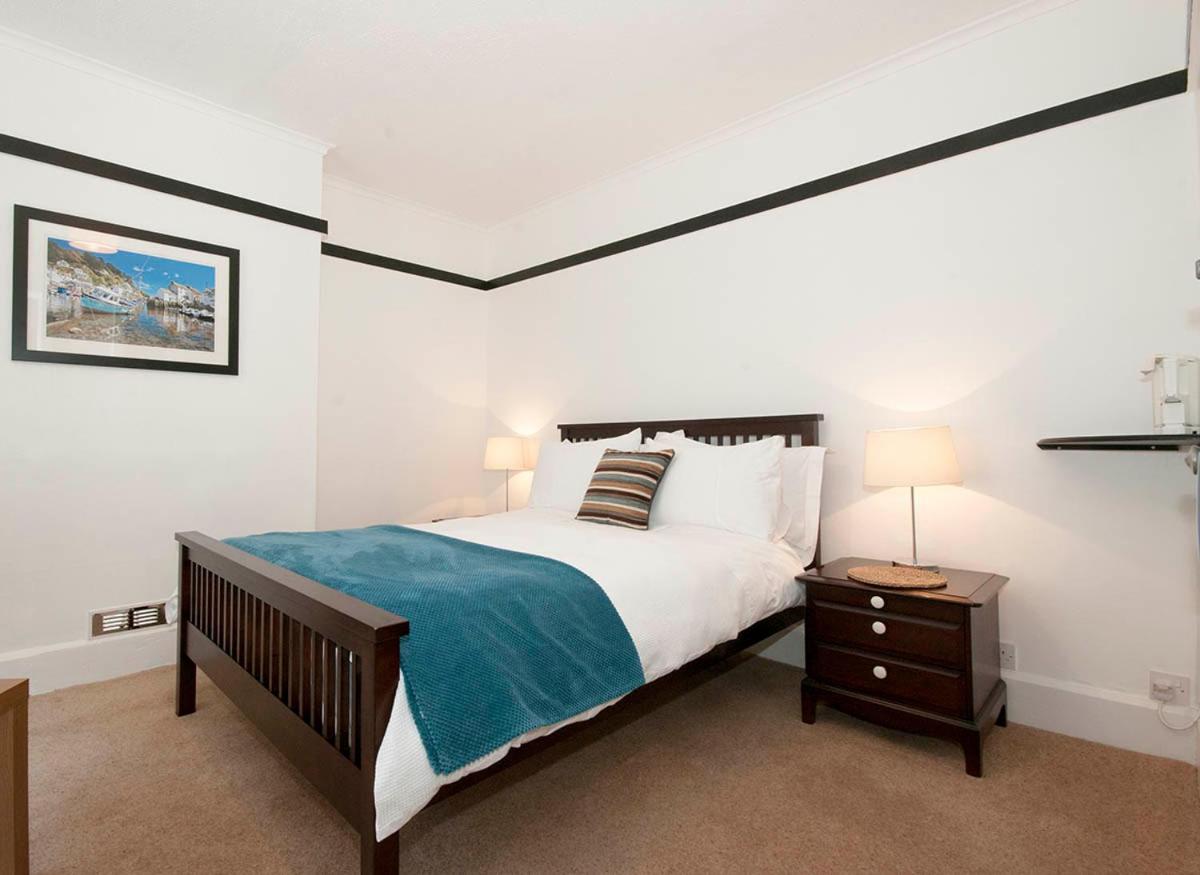 Natal House Bed & Breakfast Polperro Bagian luar foto